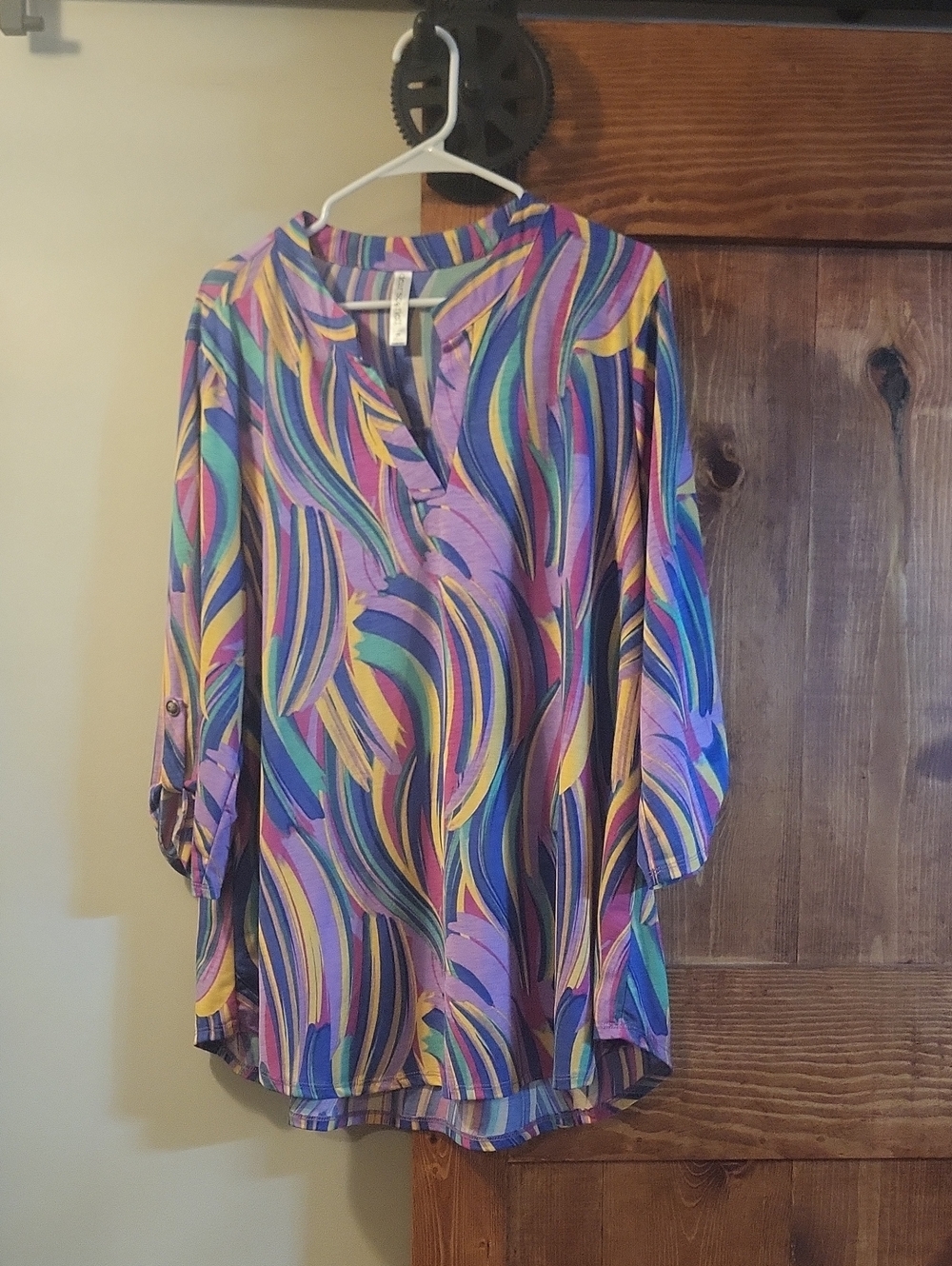 Vibrant Multicolor Swirl V‑Neck Tunic